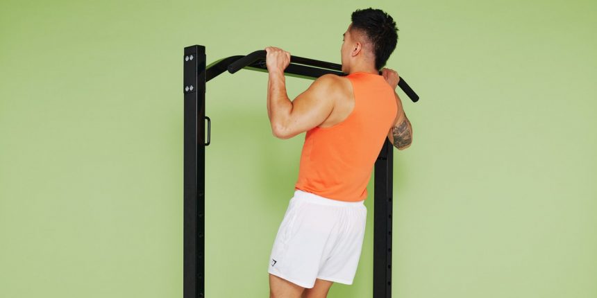 your-step-by-step-guide-to-nailing-your-first-pull-up